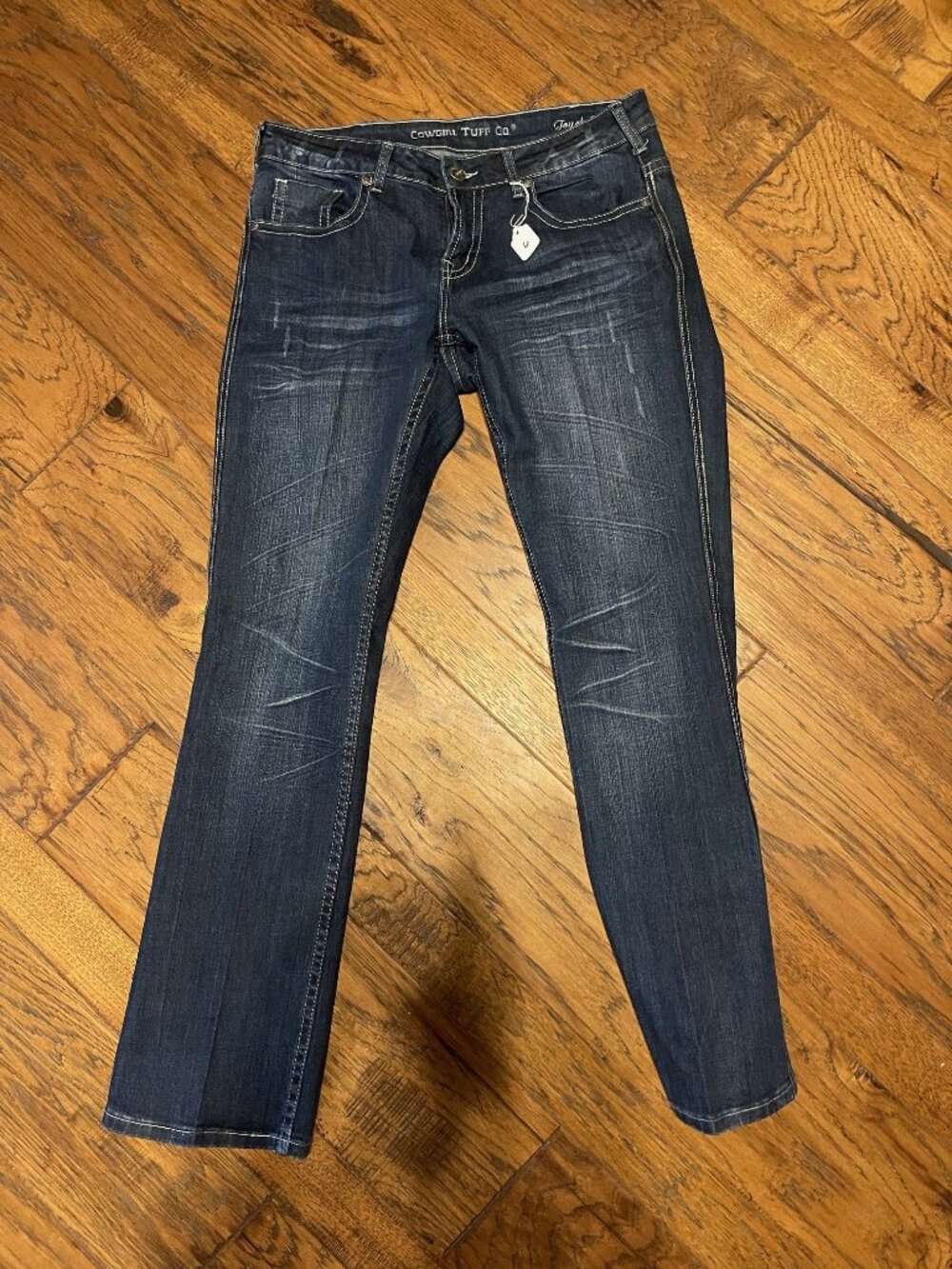 COWGIRL TUFF TOUCH OF CLASS 31 X 33